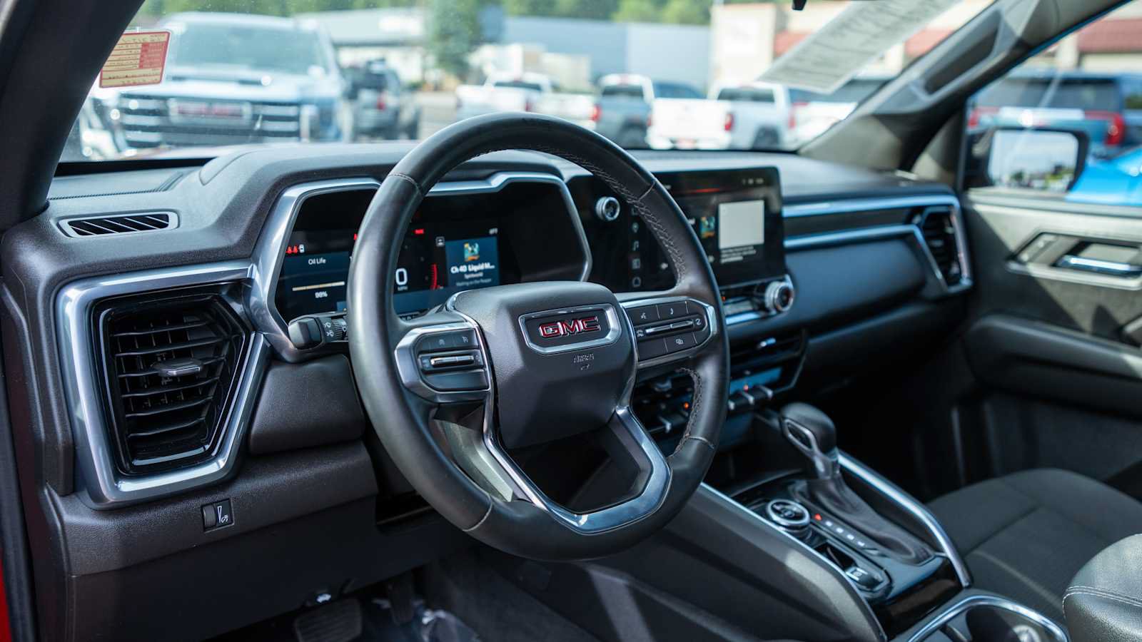 Used 2024 GMC Canyon Elevation AWD/4WD image 10