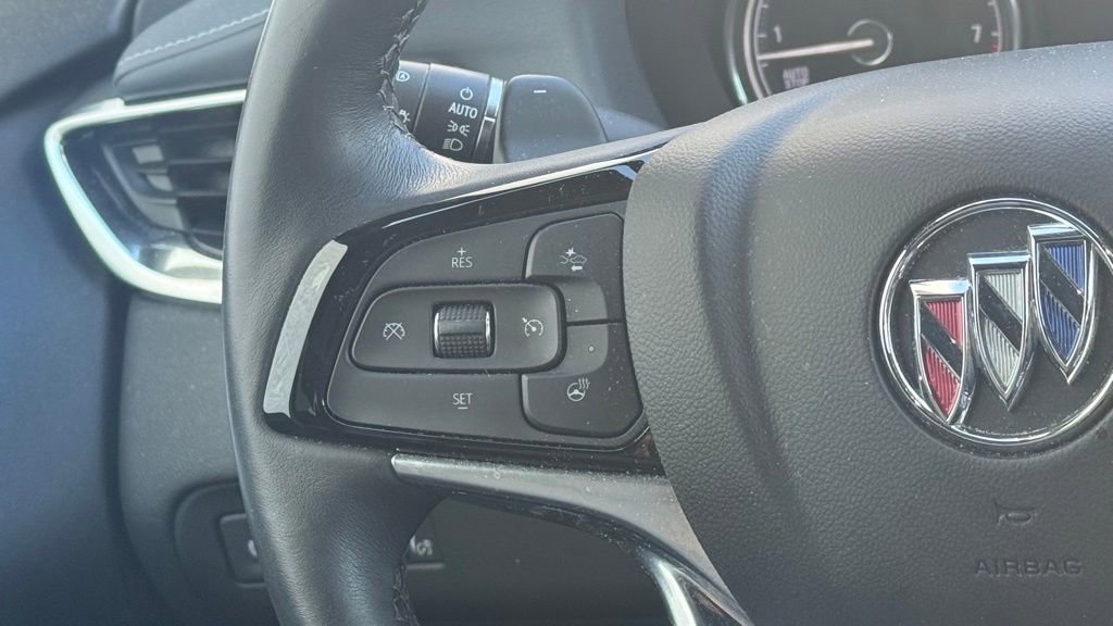 Used 2024 Buick Enclave Essence FWD image 17