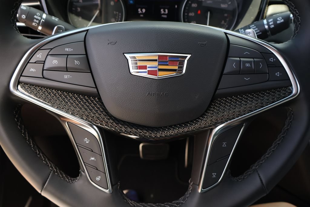New 2026 Cadillac XT5 Premium Luxury w/ Driver Assist Package FWD image 18