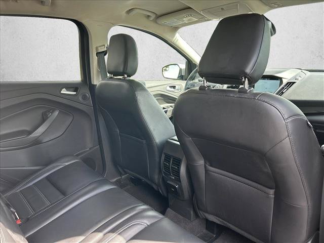 Used 2019 Ford Escape Titanium AWD/4WD image 28