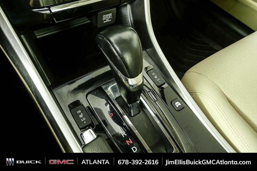 Used 2017 Honda Accord Touring image 17