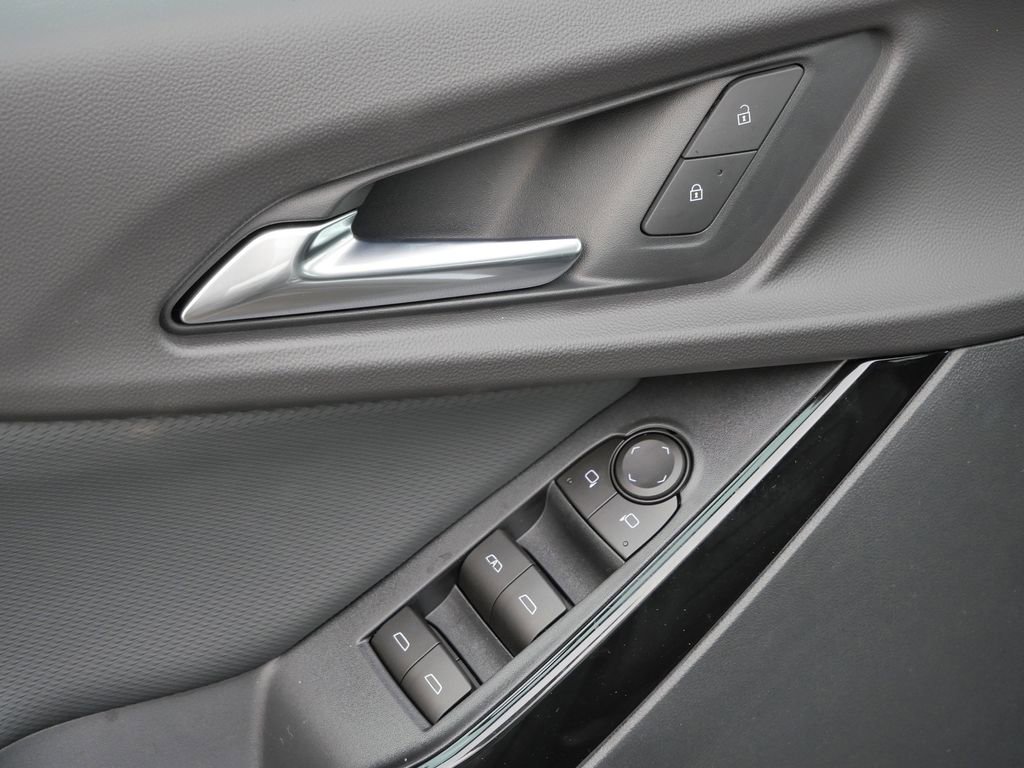 New 2026 Chevrolet Equinox LT w/ Convenience Package II image 14