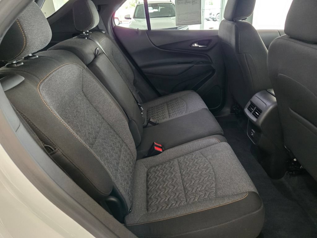 Certified 2024 Chevrolet Equinox LT AWD/4WD image 10