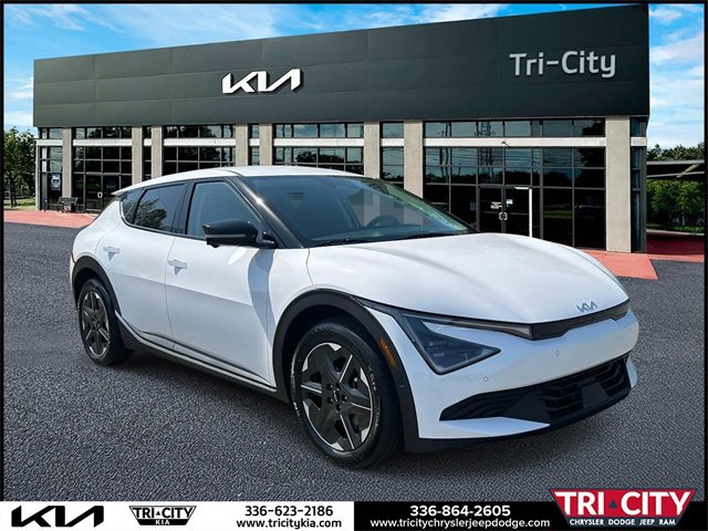 New 2025 Kia EV6 Light w/ Light LR Technology Package image 1