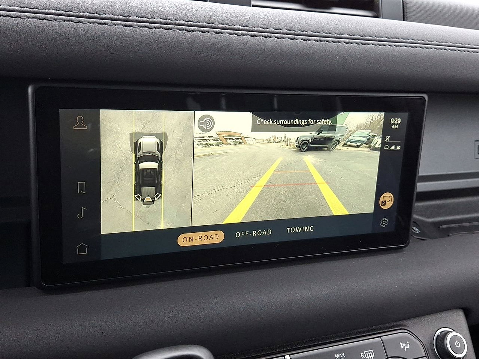 Certified 2023 Land Rover Defender 110 X-Dynamic SE image 22