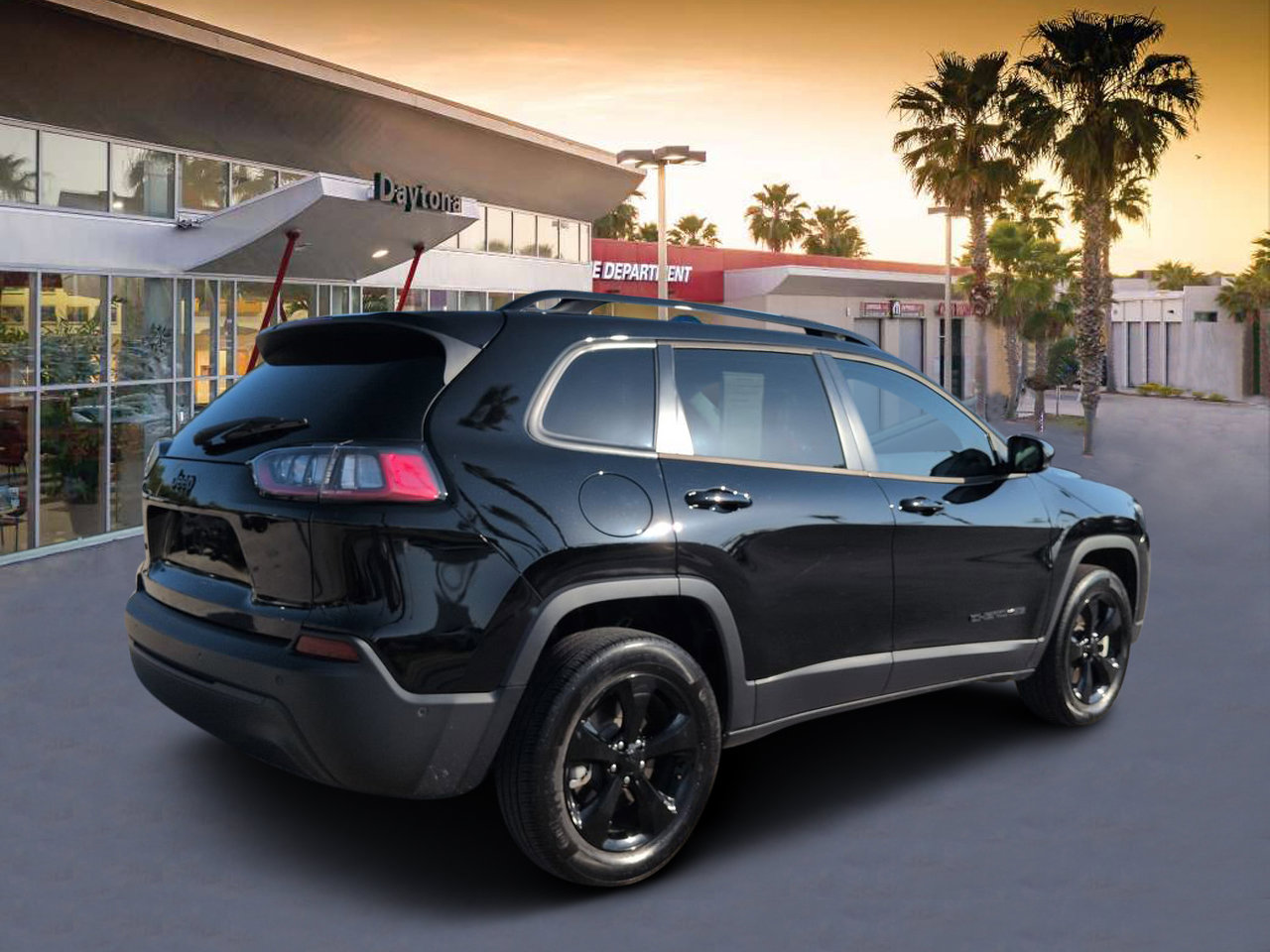 Certified 2023 Jeep Cherokee Altitude Lux w/ Lux Elite Package AWD/4WD image 3