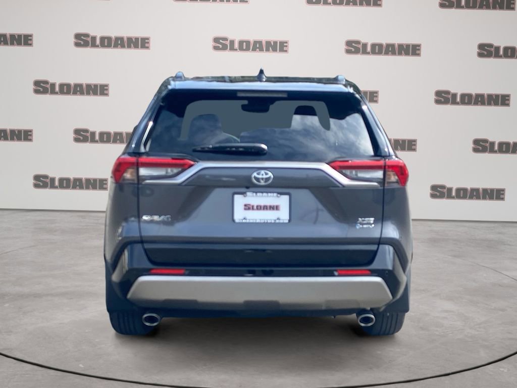 Used 2025 Toyota RAV4 XSE w/ Advanced Technology Package image 4