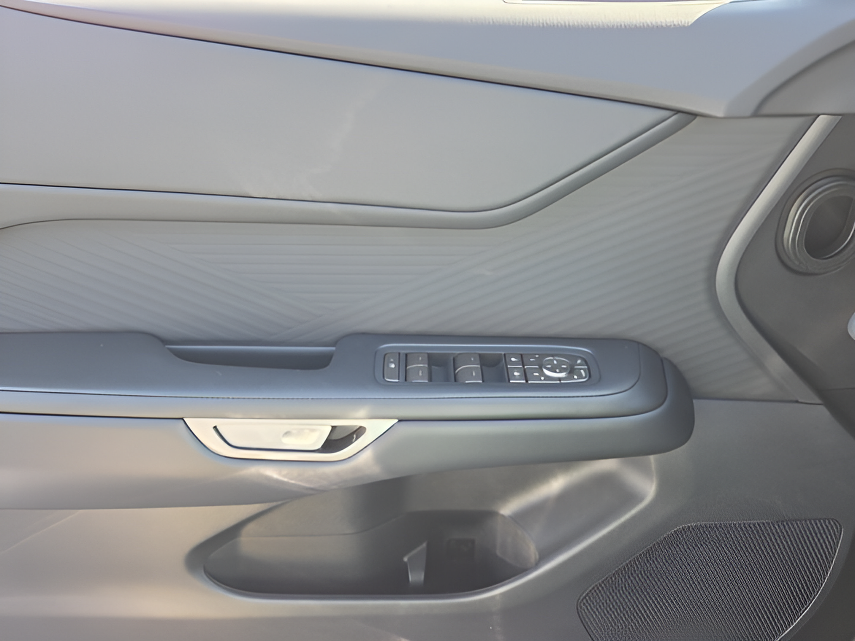 New 2026 Lexus ES 350h FWD image 30