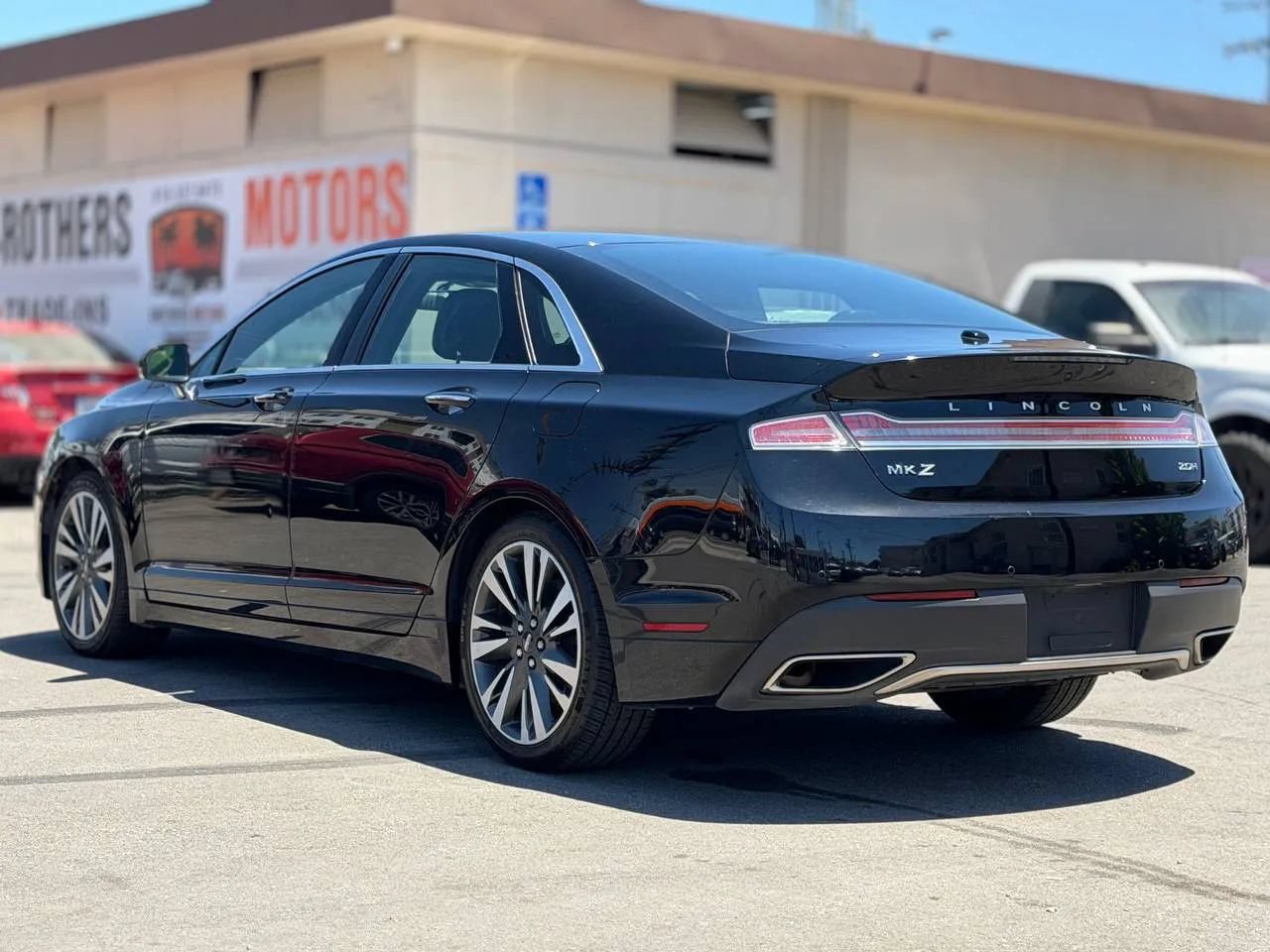 Used 2017 Lincoln MKZ Reserve FWD image 14