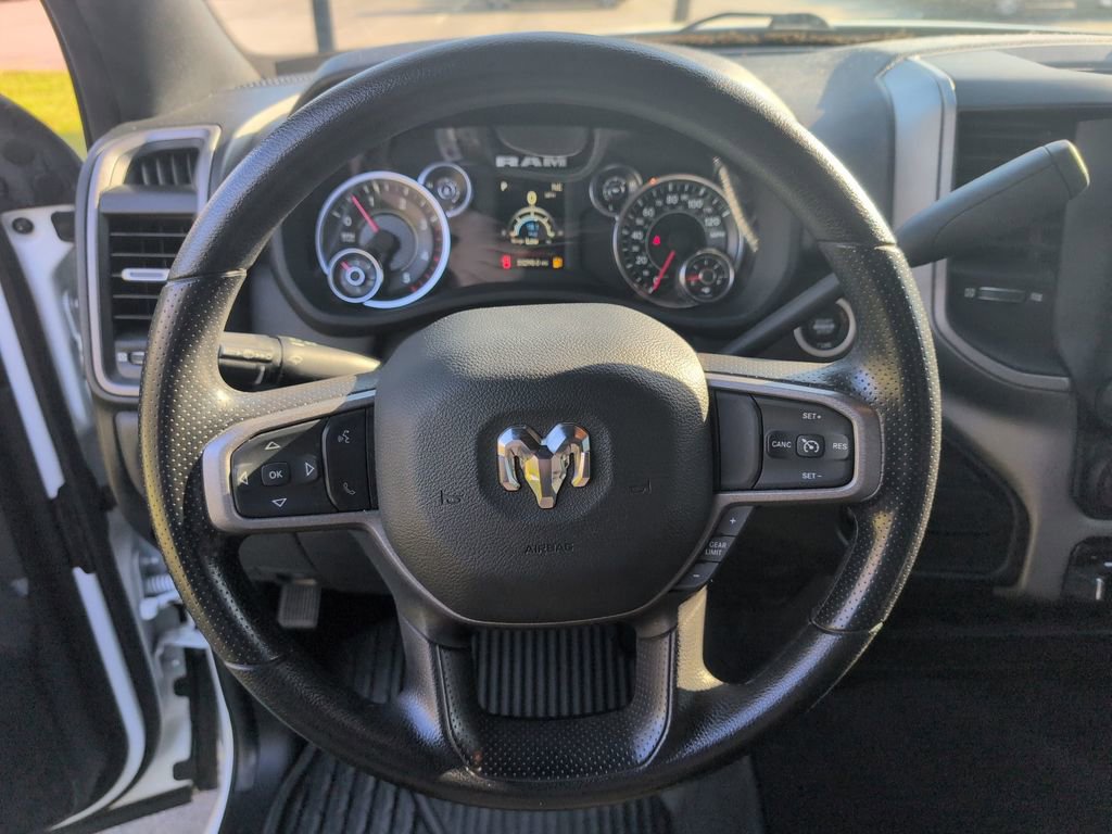 Used 2024 RAM 2500 Tradesman w/ Chrome Appearance Group image 25