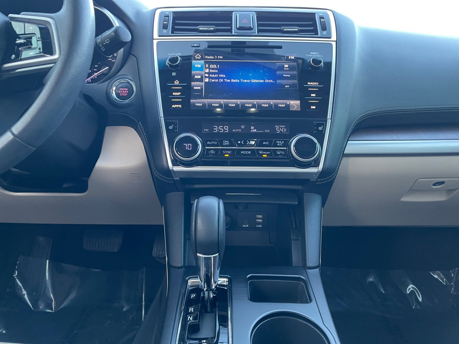 Used 2018 Subaru Outback 3.6R Limited image 16