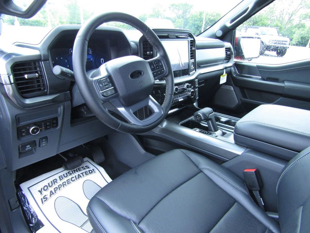 New 2025 Ford F150 Lariat w/ Equipment Group 501A Mid image 10