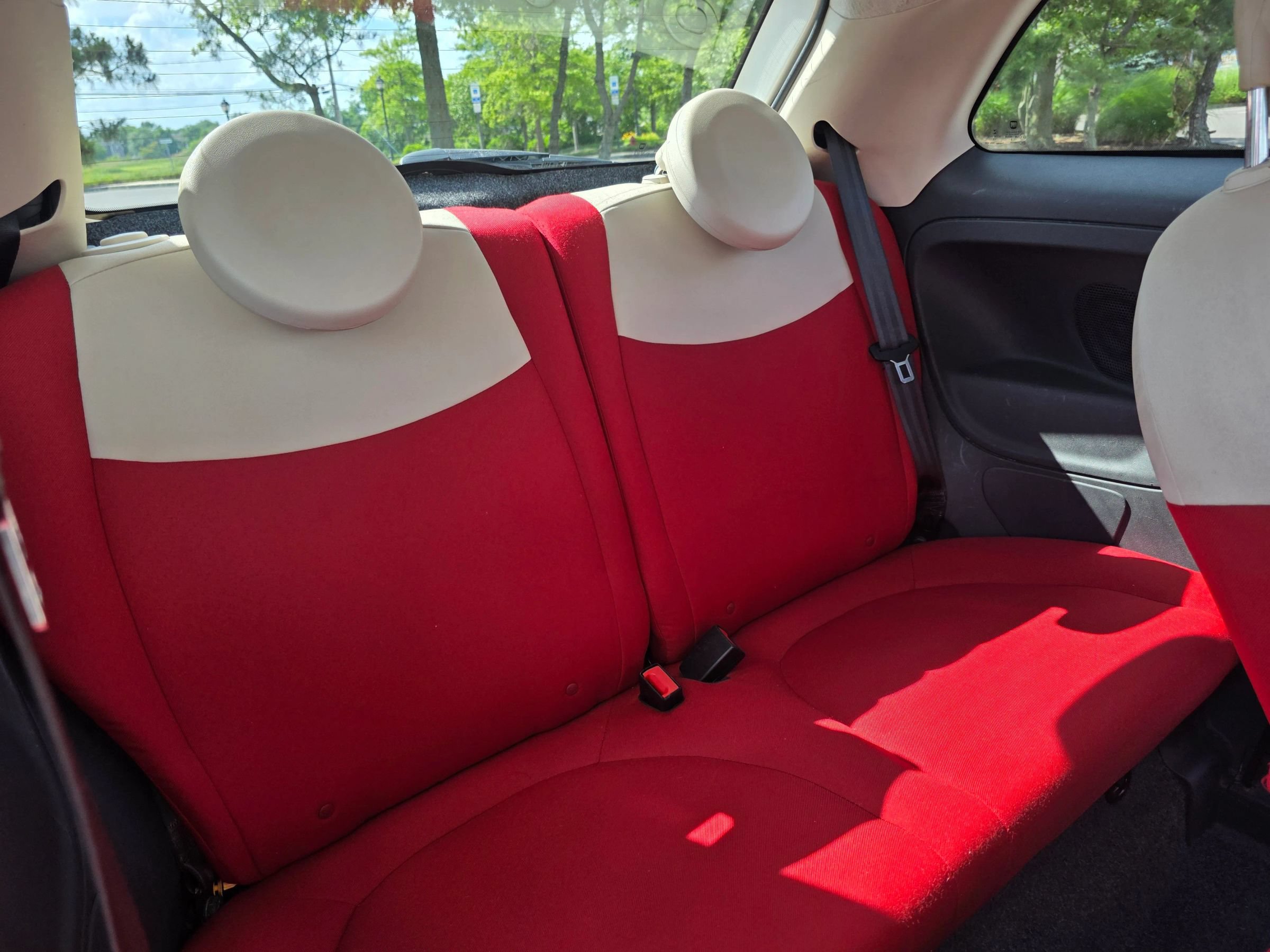 Used 2016 FIAT 500 Pop FWD image 17