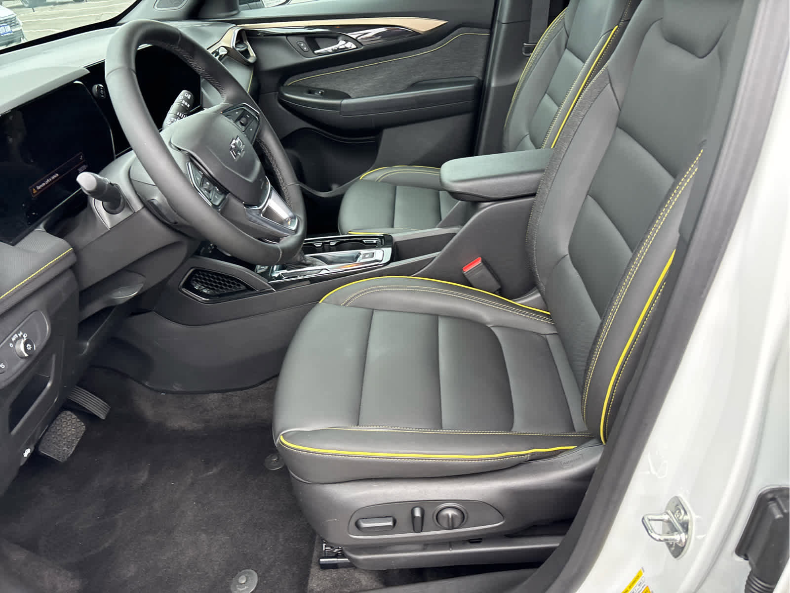 Certified 2024 Chevrolet TrailBlazer ACTIV image 9