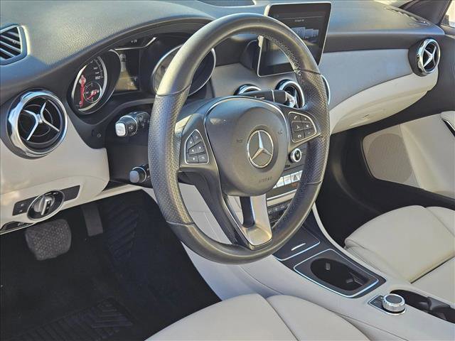 Certified 2020 Mercedes-Benz GLA 250 image 10