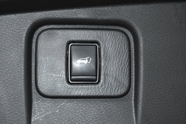 Used 2024 Nissan Murano SL image 37