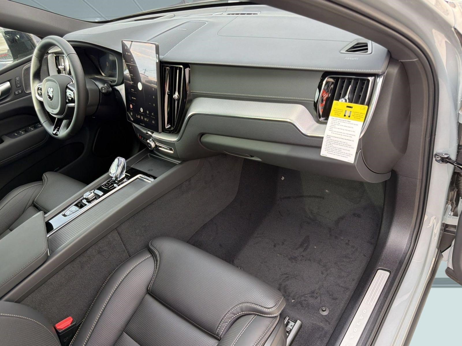 New 2026 Volvo XC60 B5 Ultra w/ Protection Package Premier AWD/4WD image 31