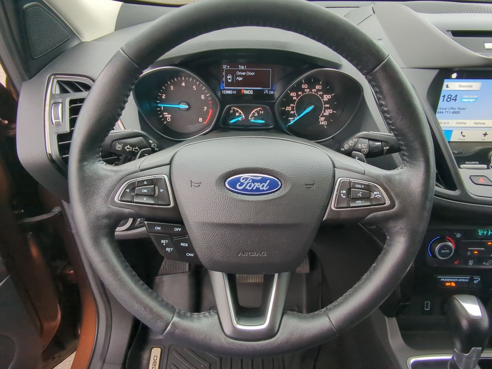 Used 2017 Ford Escape Titanium w/ Canadian Touring Package image 27