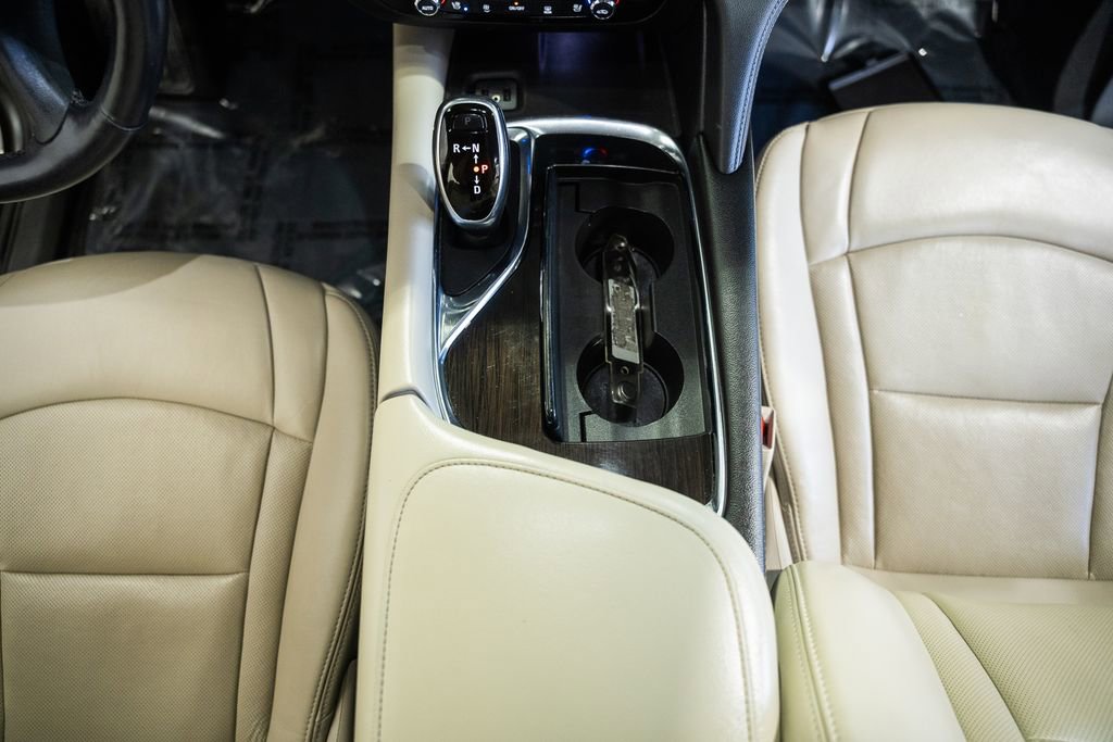 Used 2019 Buick Enclave Premium AWD/4WD image 27