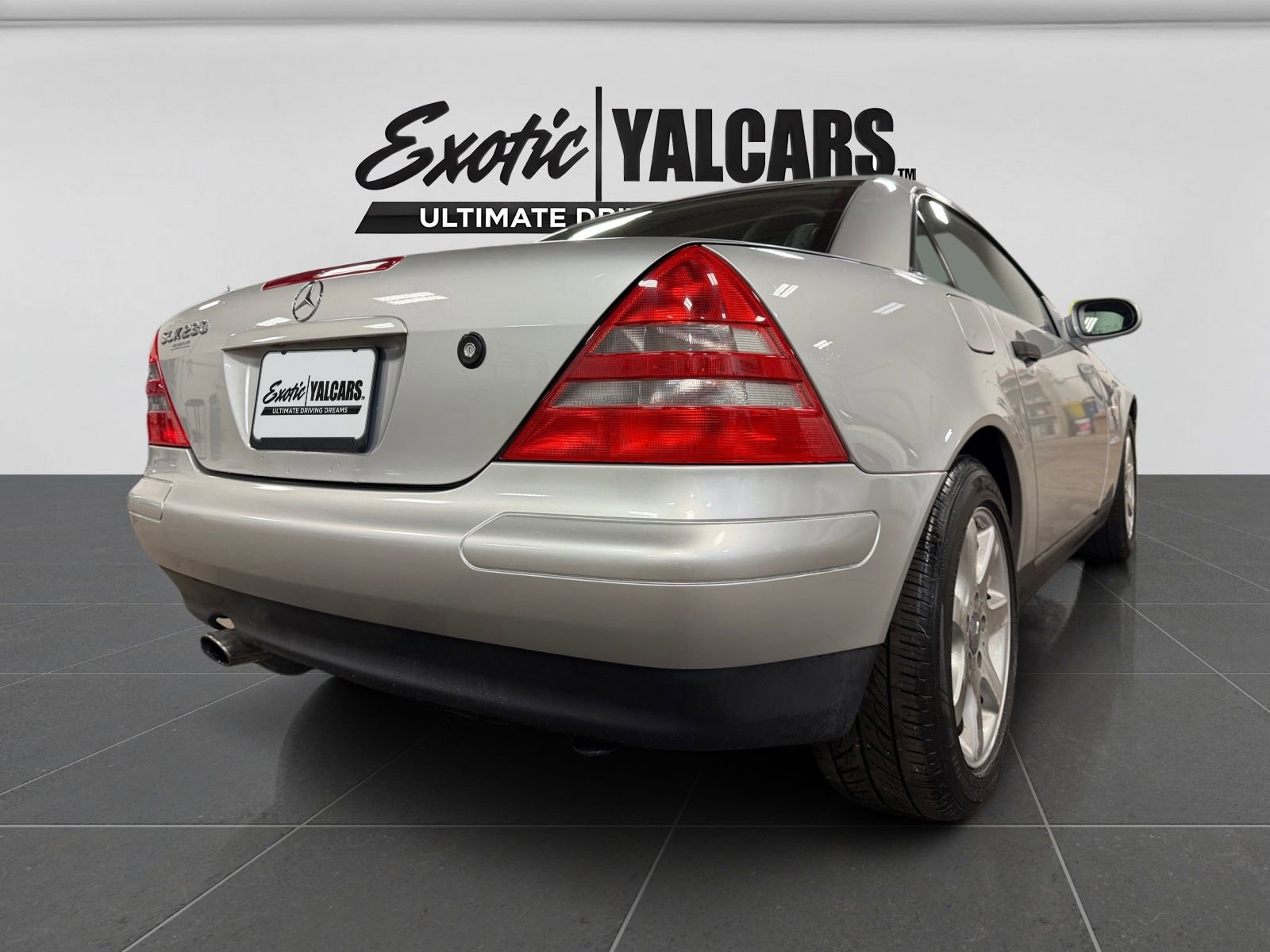 Used 1999 Mercedes-Benz SLK 230 image 10