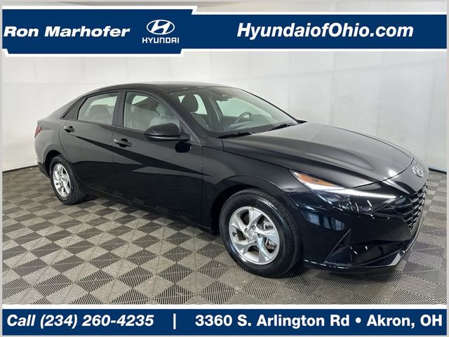 Certified 2023 Hyundai Elantra SE w/ Cargo Package