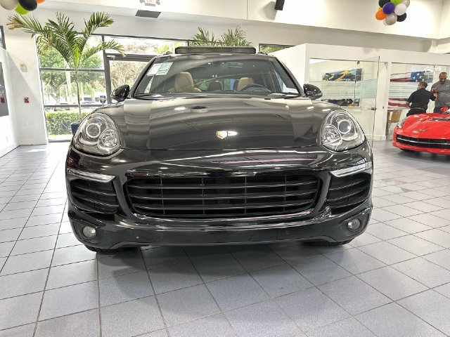Used 2018 Porsche Cayenne Platinum Edition AWD/4WD image 19
