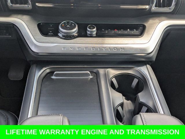 Used 2025 Ford Expedition Max Platinum AWD/4WD image 20