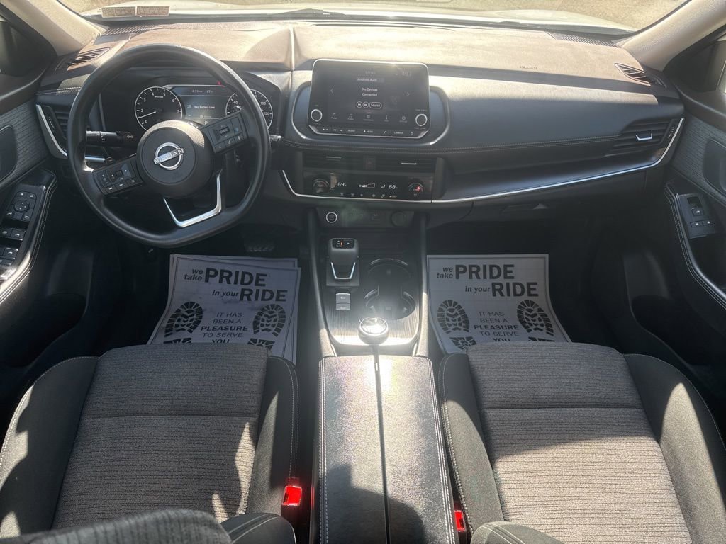 Used 2023 Nissan Rogue SV image 17