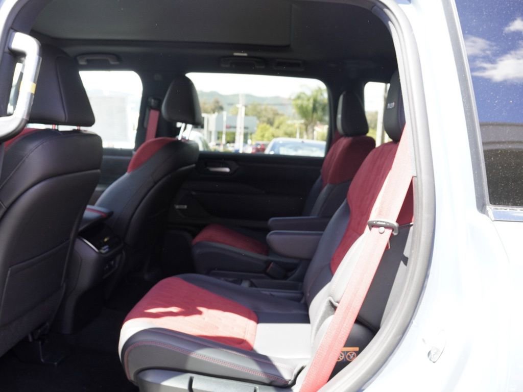 New 2026 Nissan Armada NISMO AWD/4WD image 17