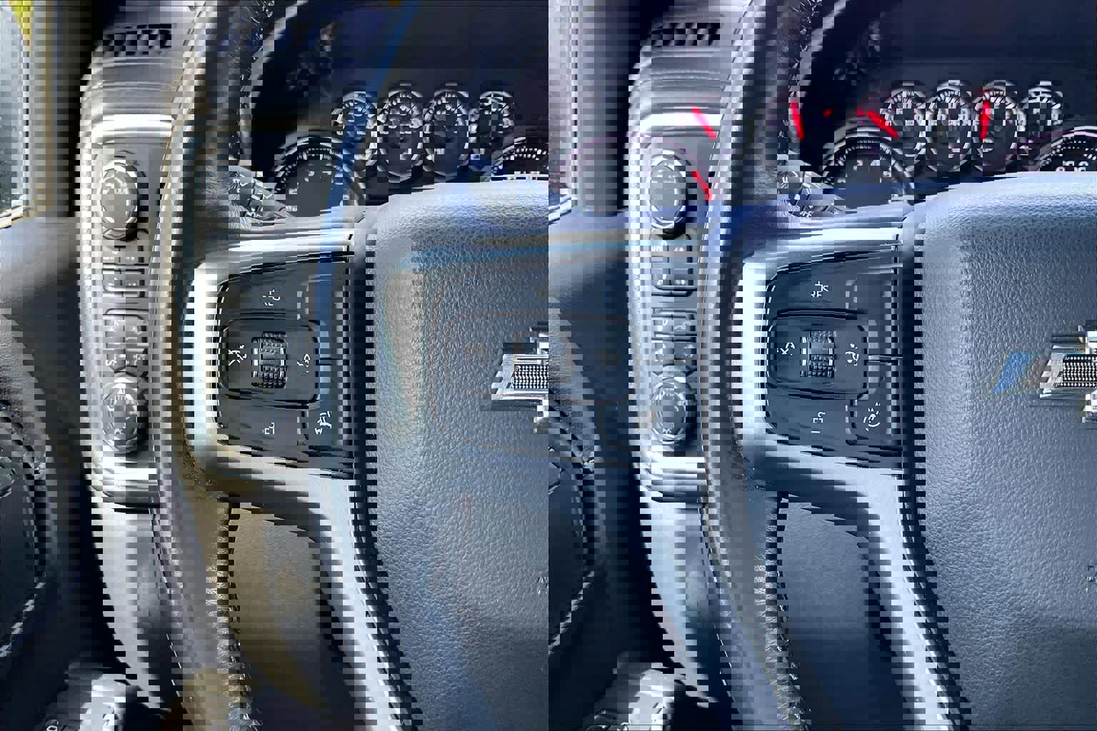 Used 2020 Chevrolet Silverado 1500 RST image 23