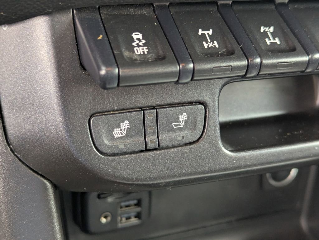 Used 2020 Chevrolet Colorado ZR2 AWD/4WD image 19