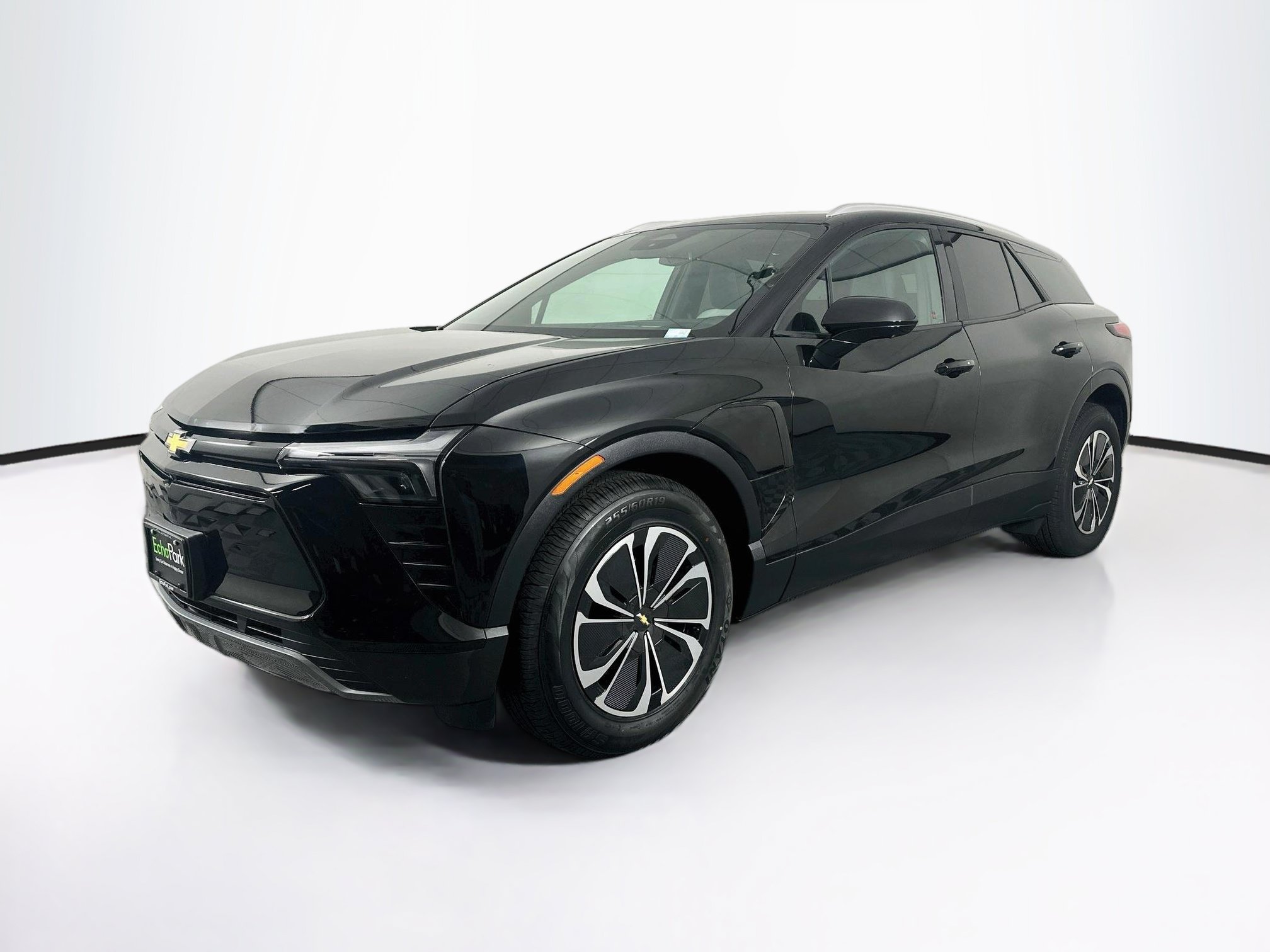 Used 2024 Chevrolet Blazer EV LT AWD/4WD image 3