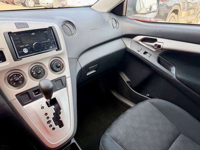 Used 2010 Toyota Matrix FWD image 30