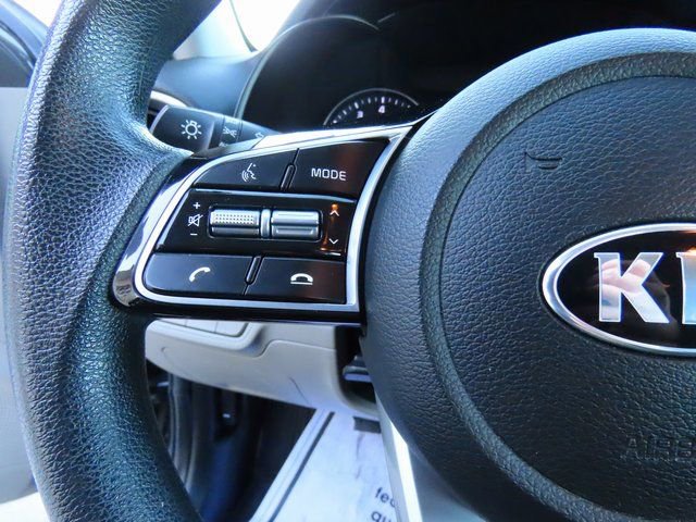 Used 2020 Kia Forte LXS image 30