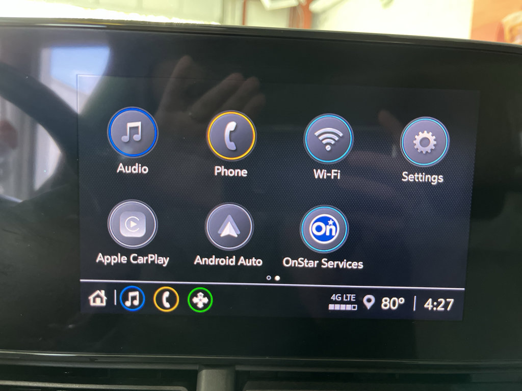 Used 2024 Chevrolet Trax RS w/ Sunroof Package FWD image 17