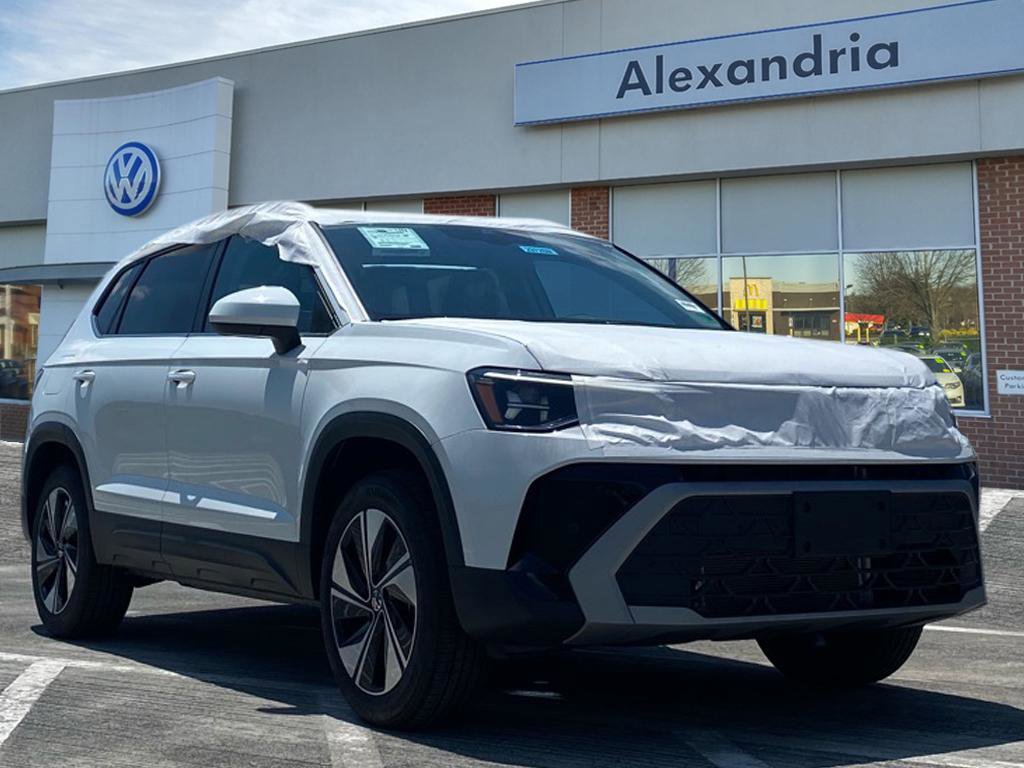 New 2025 Volkswagen Taos SE