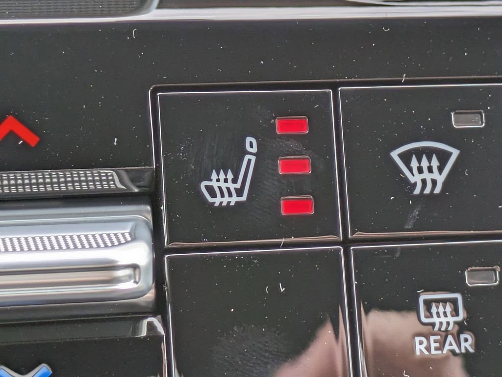 New 2025 Nissan Armada SL w/ Captain's Chari Seat Package image 23