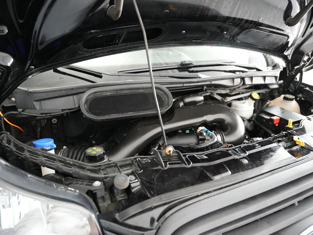 Used 2018 Ford Transit 250 148 Medium Roof RWD image 43