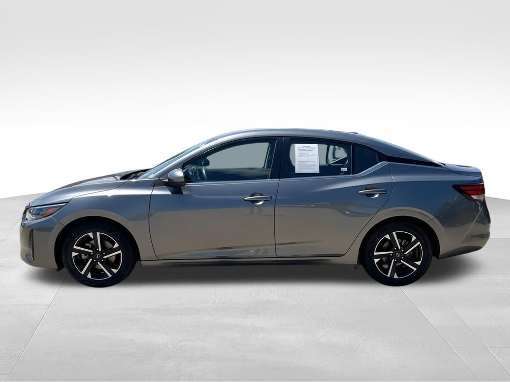 Used 2024 Nissan Sentra SV FWD image 5