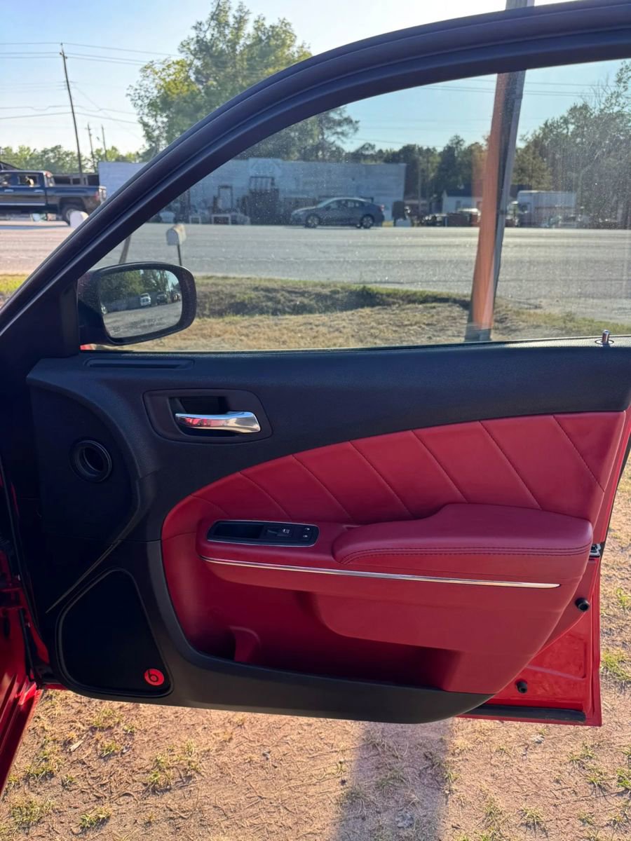 Used 2013 Dodge Charger R/T image 12