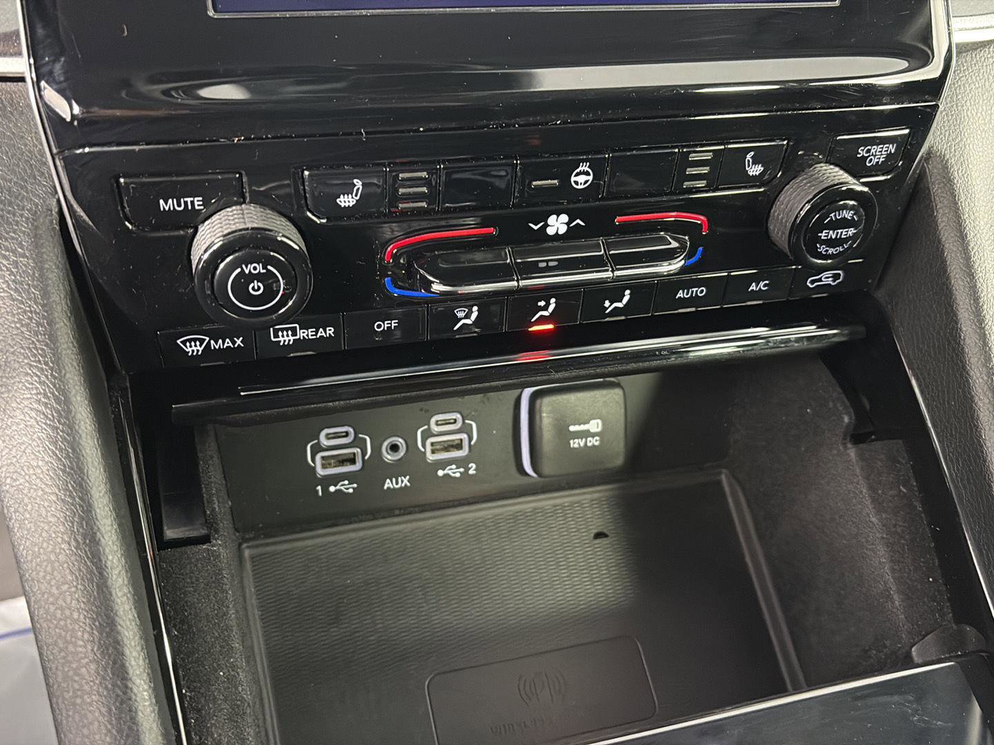 Used 2021 Jeep Grand Cherokee L Laredo w/ Luxury Tech Group I image 35