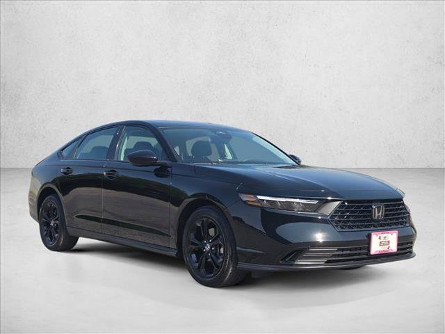 Used 2025 Honda Accord SE image 7