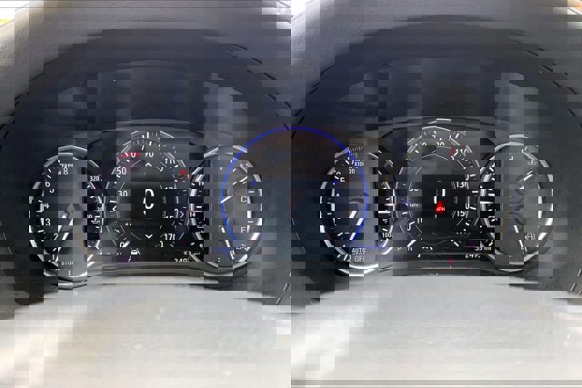 Used 2022 Buick Enclave Premium w/ Surround and Sites Package AWD/4WD image 20