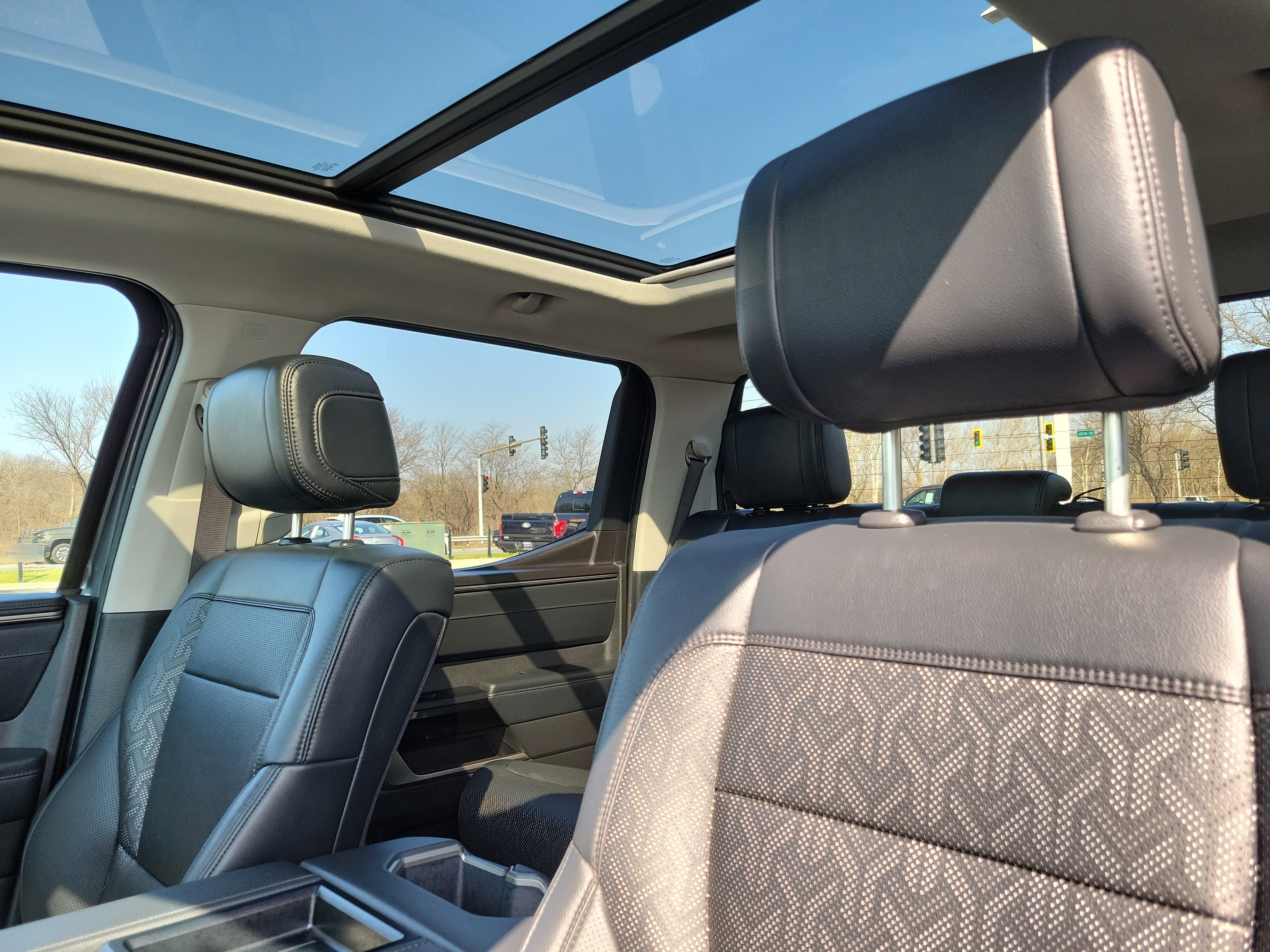 Used 2024 Toyota Tundra Limited image 19