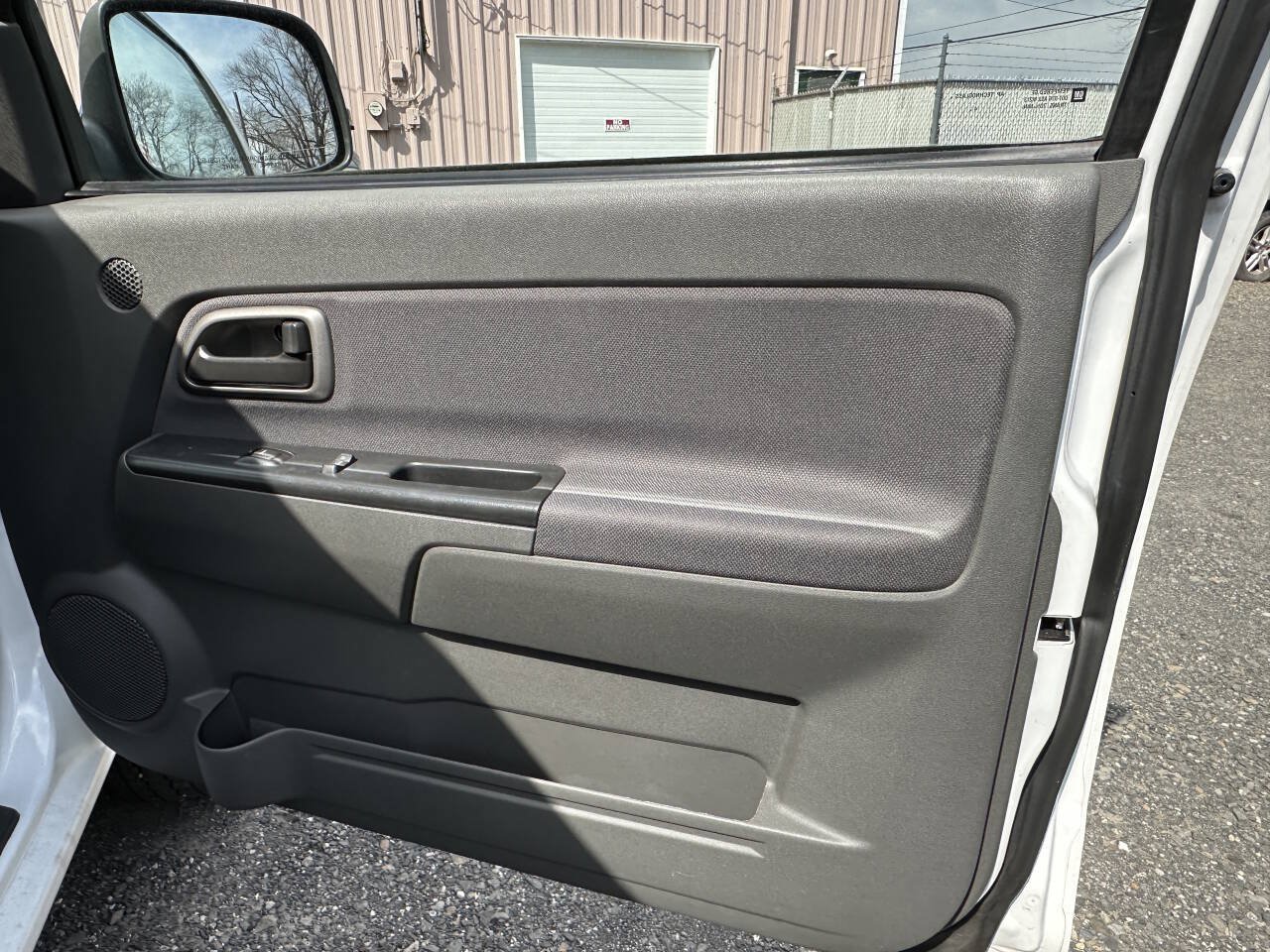 Used 2005 Chevrolet Colorado LS w/ Power Convenience Package AWD/4WD image 15