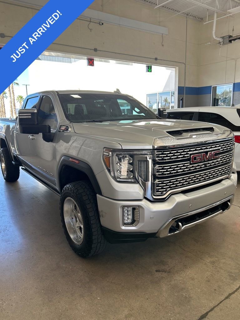 Used 2021 GMC Sierra 2500 Denali w/ Denali Ultimate Package image 2