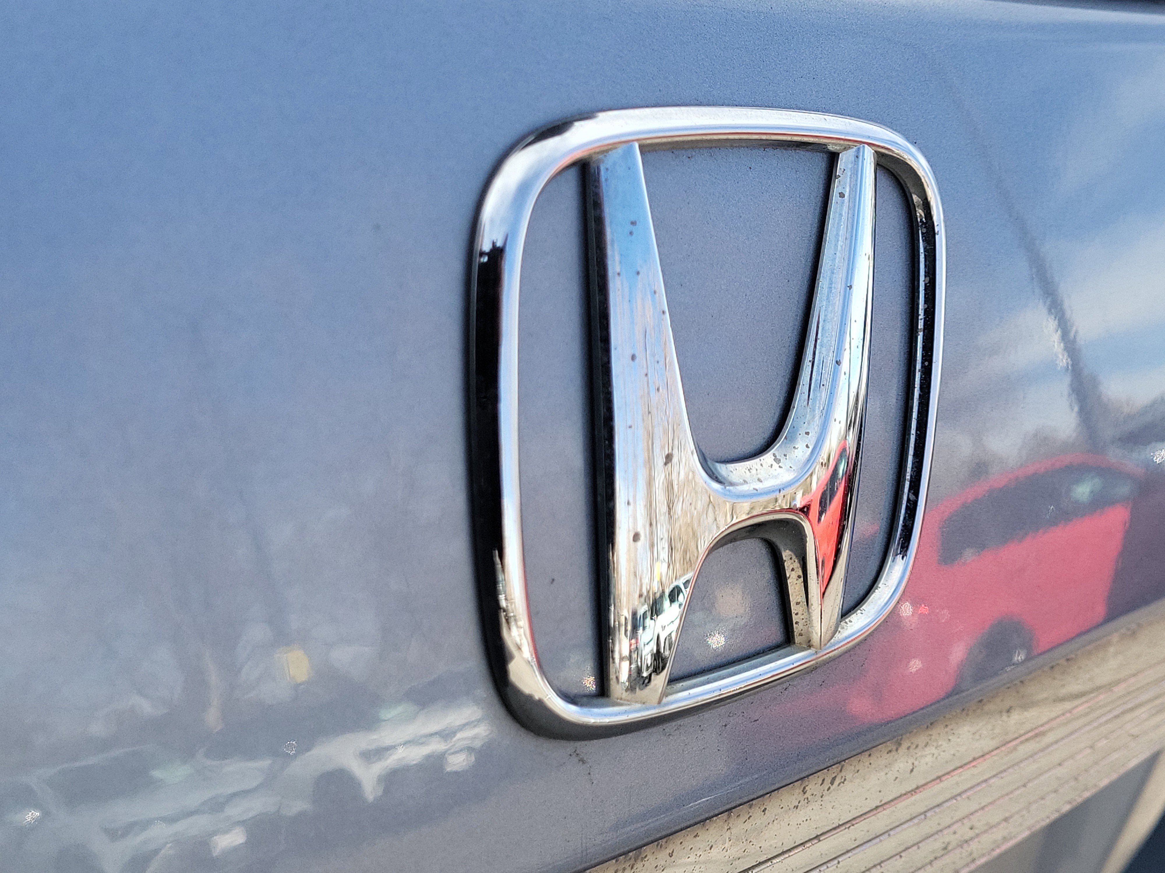 Used 2012 Honda Odyssey EX image 23