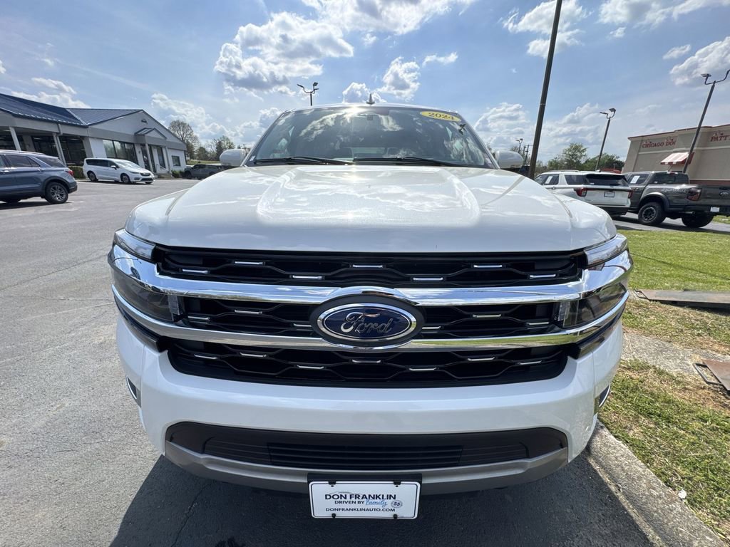 Used 2024 Ford Expedition Limited image 28