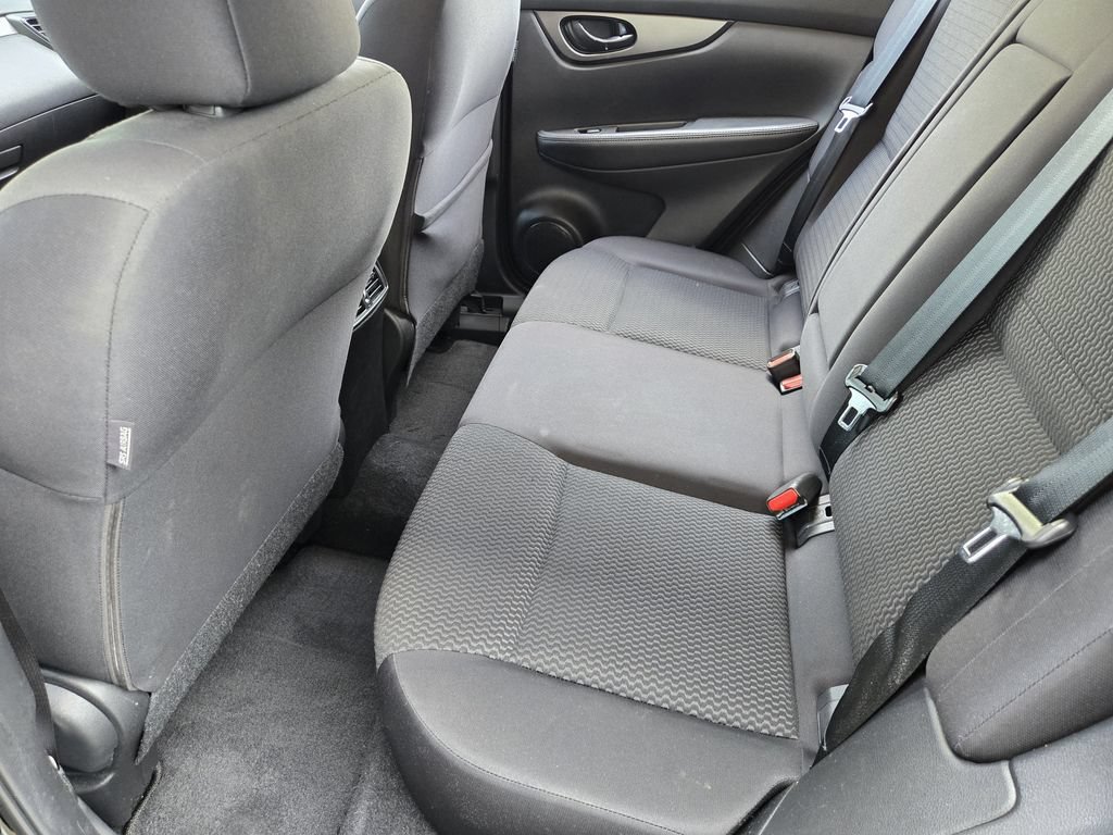 Used 2022 Nissan Rogue Sport S FWD image 19