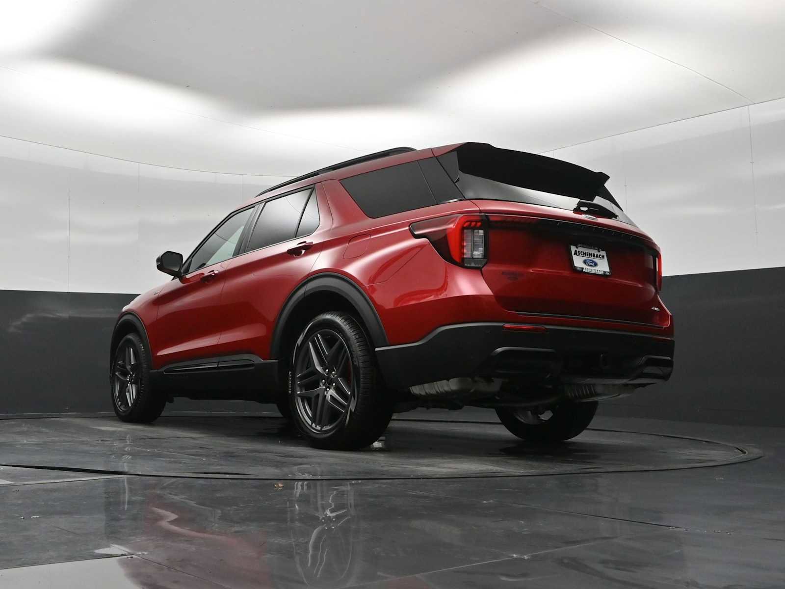 New 2026 Ford Explorer ST-Line w/ ST-Line Street Pack image 31